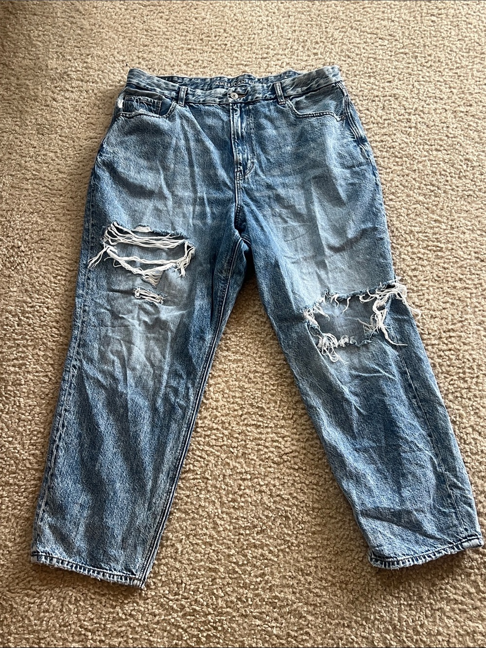 American Eagle Outfitters Light Blue Denim Jeans Waistband Detail